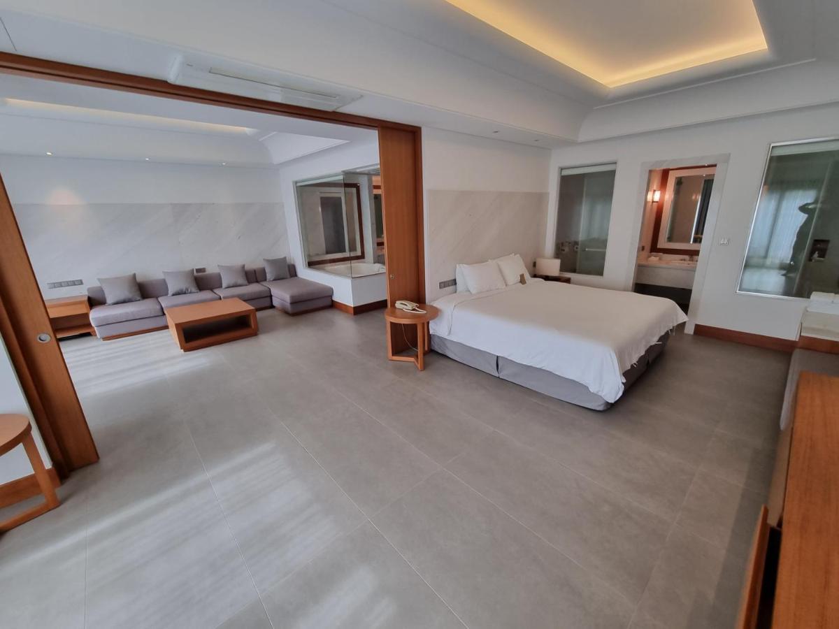 Pinegrove Hotel Gimhae Luaran gambar